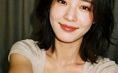 女士胸罩无遮挡透明图片